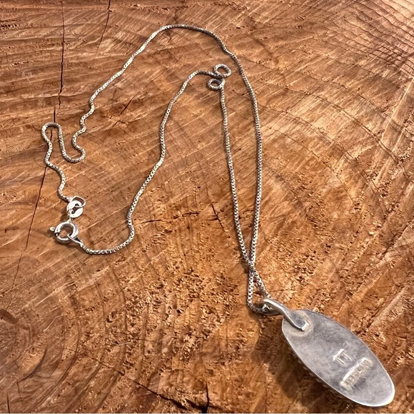 ๐NATIVE AMERICAN ๐ Turquoise pendant with chain & hallmark - Picture 8 of 9